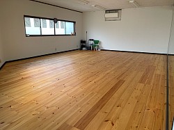 ダンススタジオ